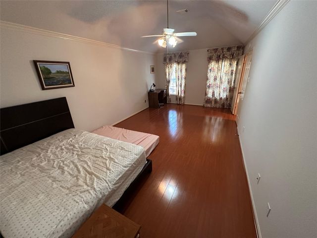 4506 Colony Hills Drive, Sugar Land, TX 77479
