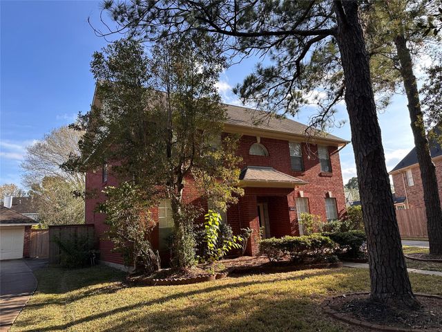 4506 Colony Hills Drive, Sugar Land, TX 77479