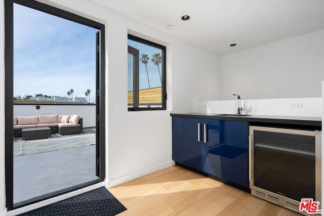 212 Bay Street 103, Santa Monica, CA 90405