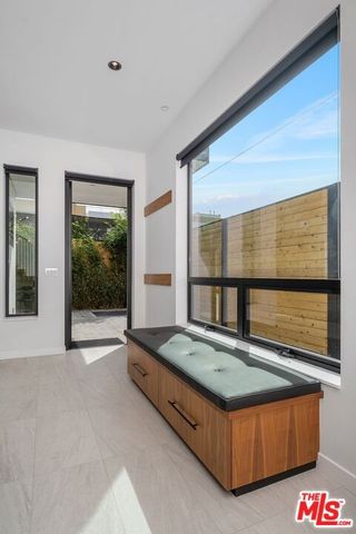 212 Bay Street 103, Santa Monica, CA 90405