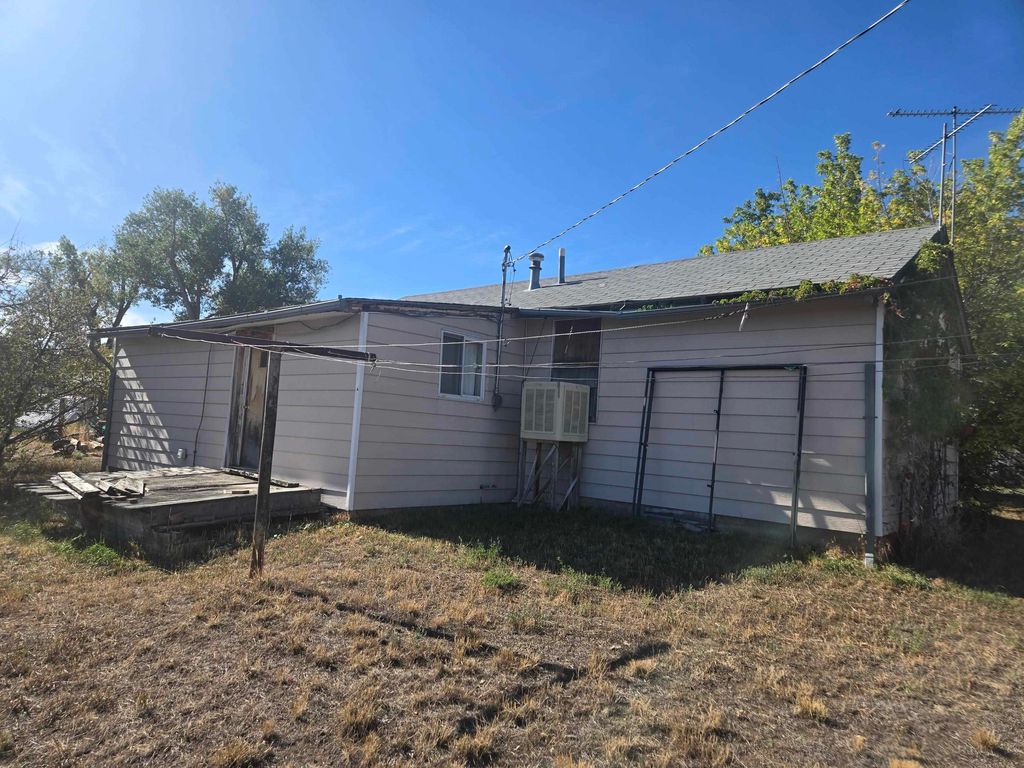 2212 Franklin St, Meeteetse, WY 82433 photo 4