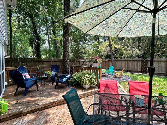 115 E Pathfinders Circle, The Woodlands, TX 77381