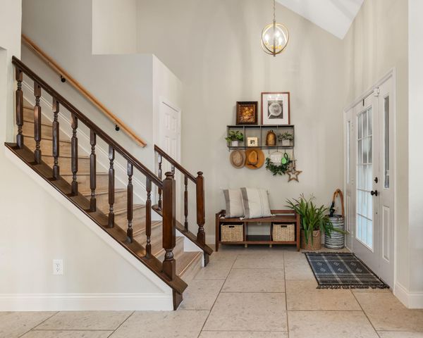 115 E Pathfinders Circle, The Woodlands, TX 77381