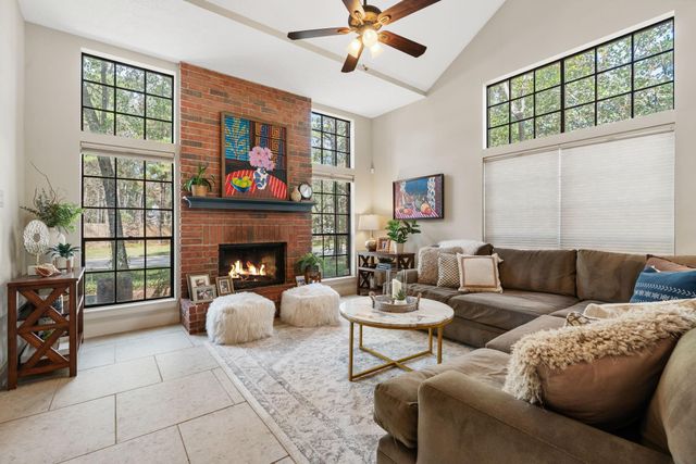 115 E Pathfinders Circle, The Woodlands, TX 77381