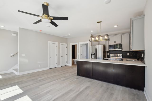 361 Archwood Dr, Madison, TN 37115