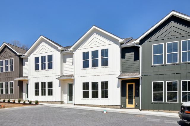 361 Archwood Dr, Madison, TN 37115