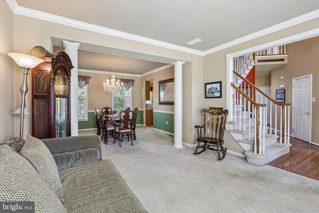1406 MEADOW VIEW LN, Collegeville, PA 19426