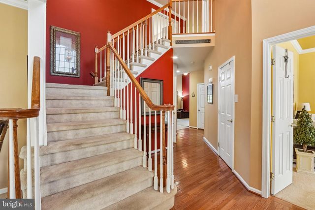 1406 MEADOW VIEW LN, Collegeville, PA 19426