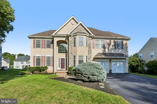 1406 MEADOW VIEW LN, Collegeville, PA 19426