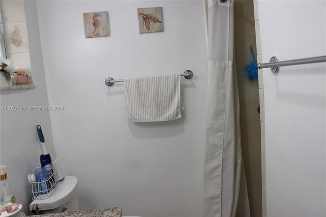 231 Leisure Blvd, Pompano Beach, FL 33064