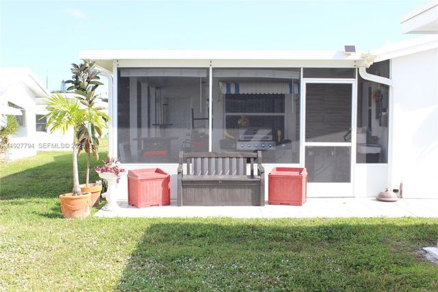 231 Leisure Blvd, Pompano Beach, FL 33064