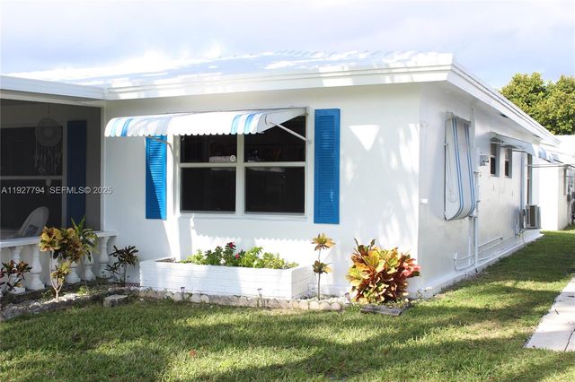 231 Leisure Blvd, Pompano Beach, FL 33064