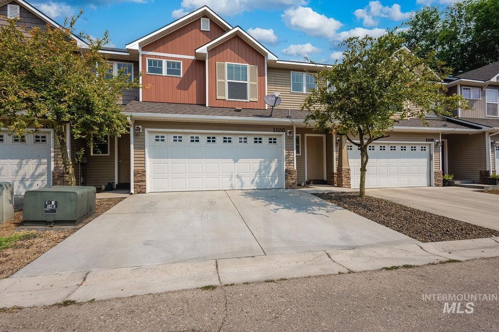 1100 S Barberry Pl, Nampa, ID 83686 photo 2