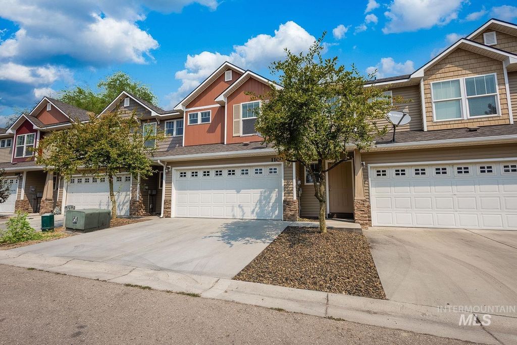 1100 S Barberry Pl, Nampa, ID 83686 photo 3