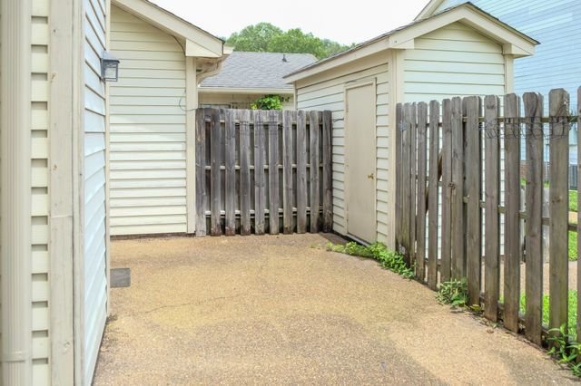 1142 Brentwood Pt, Brentwood, TN 37027