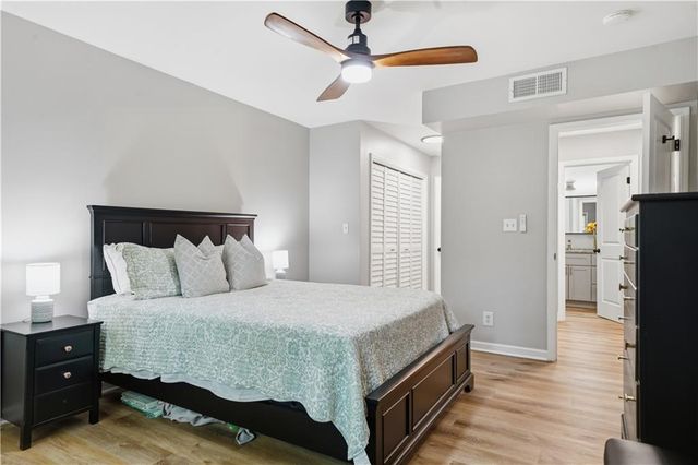 102 Rosaire Place NW, Atlanta, GA 30327