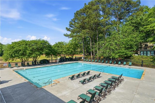 102 Rosaire Place NW, Atlanta, GA 30327