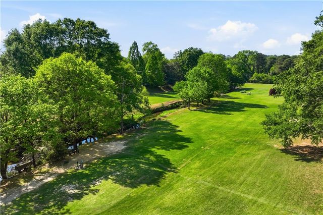 102 Rosaire Place NW, Atlanta, GA 30327