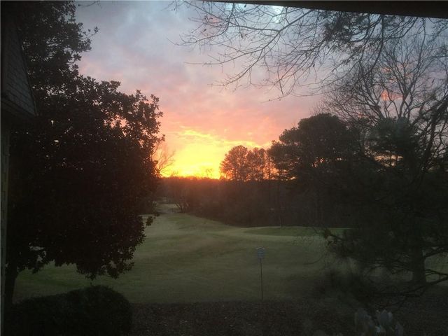 102 Rosaire Place NW, Atlanta, GA 30327