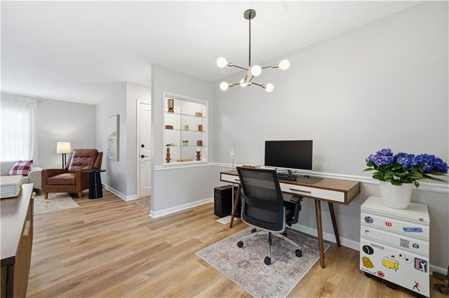 102 Rosaire Place NW, Atlanta, GA 30327