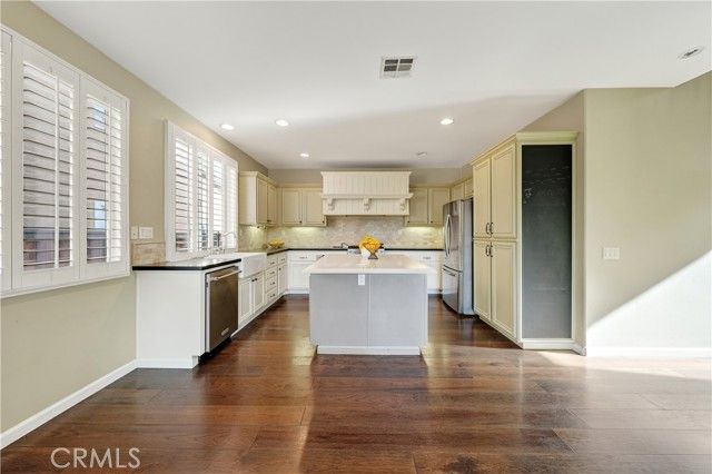 45127 Tioga Street, Temecula, CA 92592