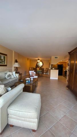 177 Ocean Lane Dr 204, Key Biscayne, FL 33149