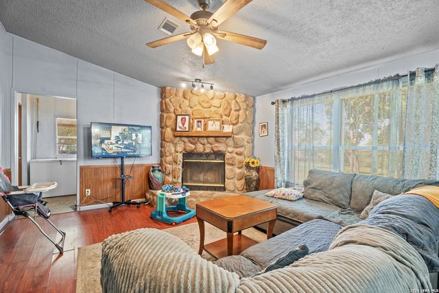 3487 S FOSTER RD, San Antonio, TX 78222