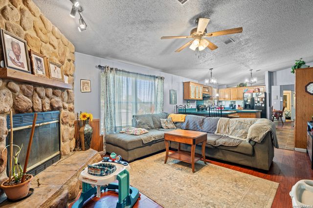 3487 S FOSTER RD, San Antonio, TX 78222