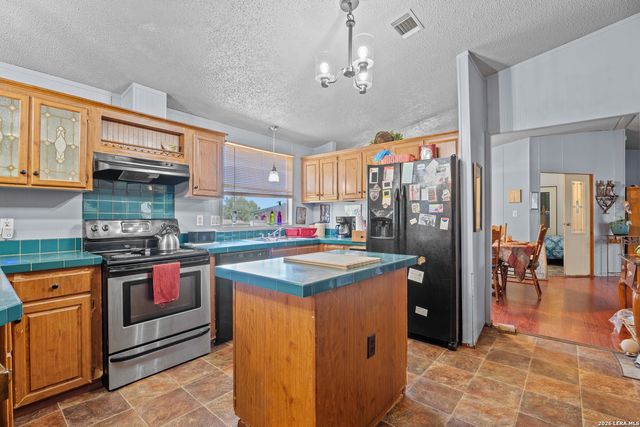 3487 S FOSTER RD, San Antonio, TX 78222
