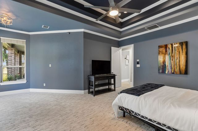 120 Hidden Valley Airpark, Shady Shores, TX 76208