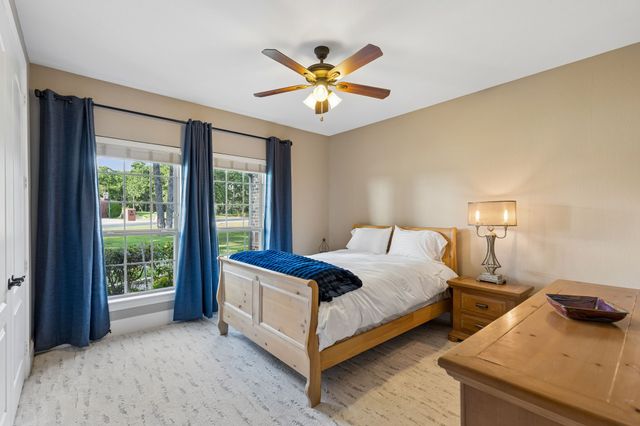 120 Hidden Valley Airpark, Shady Shores, TX 76208