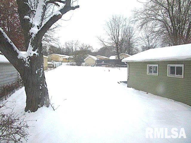 2204 EASTER Avenue, Pekin, IL 61554