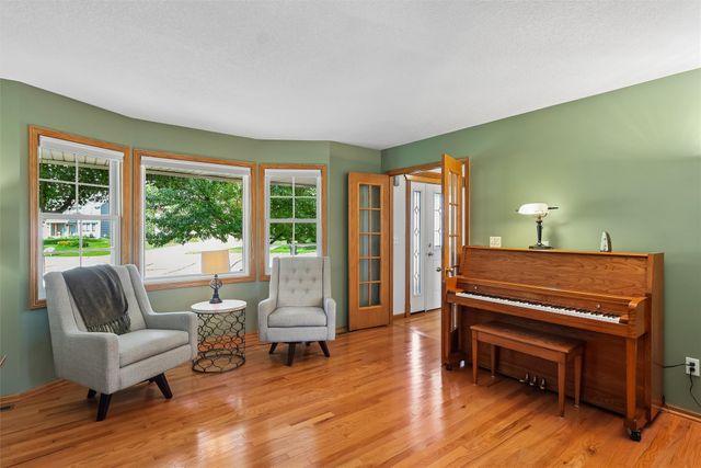 1013 Alderwood Court SW, Altoona, IA 50009