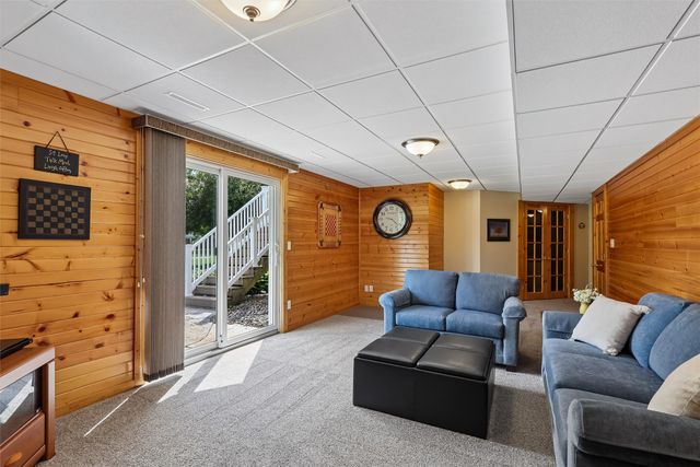 1013 Alderwood Court SW, Altoona, IA 50009