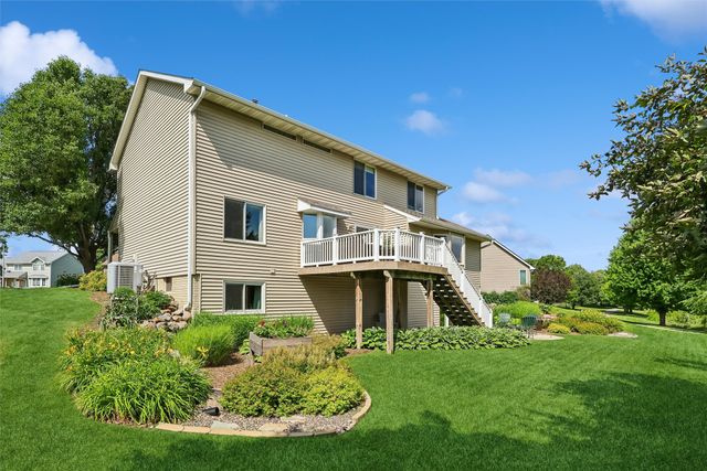 1013 Alderwood Court SW, Altoona, IA 50009