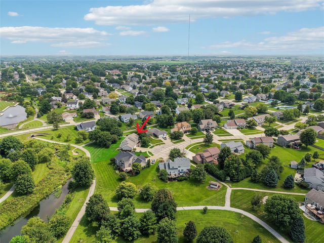 1013 Alderwood Court SW, Altoona, IA 50009