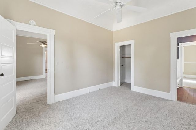 9616 Walnut Ave, Elk Grove, CA 95624
