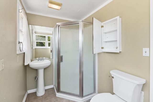 9616 Walnut Ave, Elk Grove, CA 95624