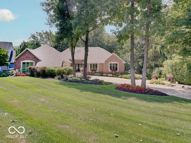 8613 Seaward Lane, Indianapolis, IN 46256