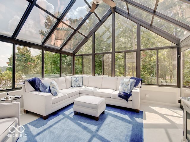 8613 Seaward Lane, Indianapolis, IN 46256