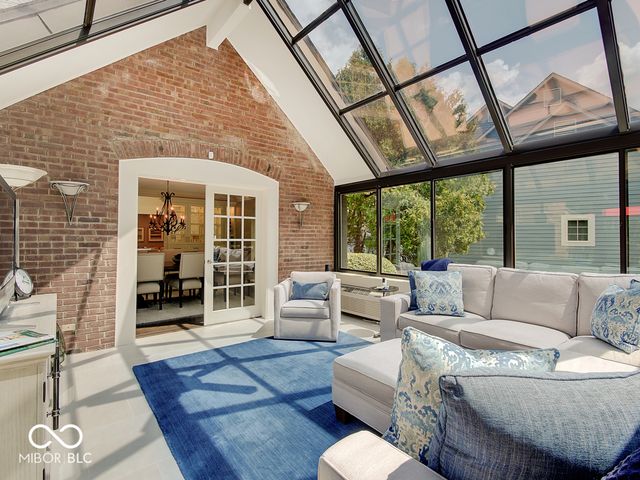 8613 Seaward Lane, Indianapolis, IN 46256