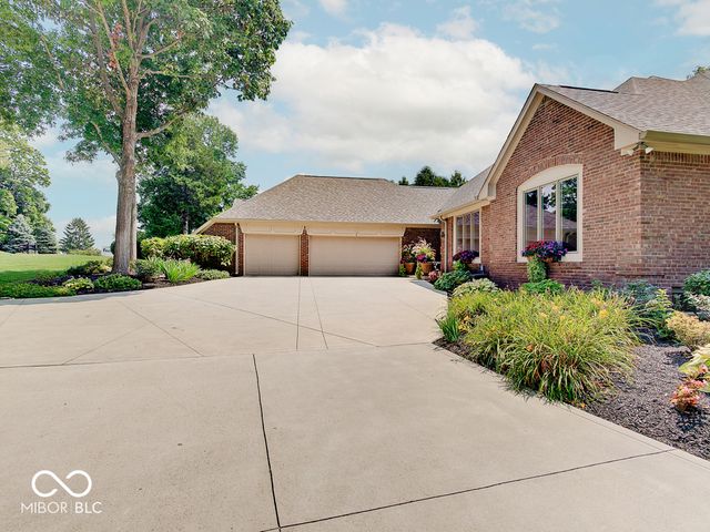 8613 Seaward Lane, Indianapolis, IN 46256