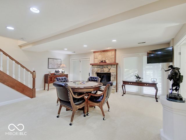 8613 Seaward Lane, Indianapolis, IN 46256