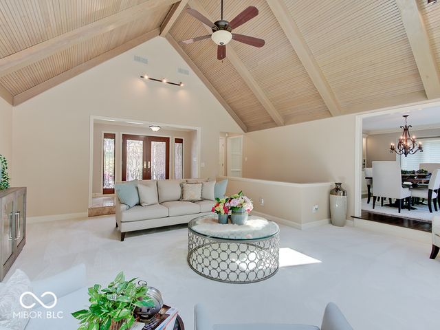 8613 Seaward Lane, Indianapolis, IN 46256