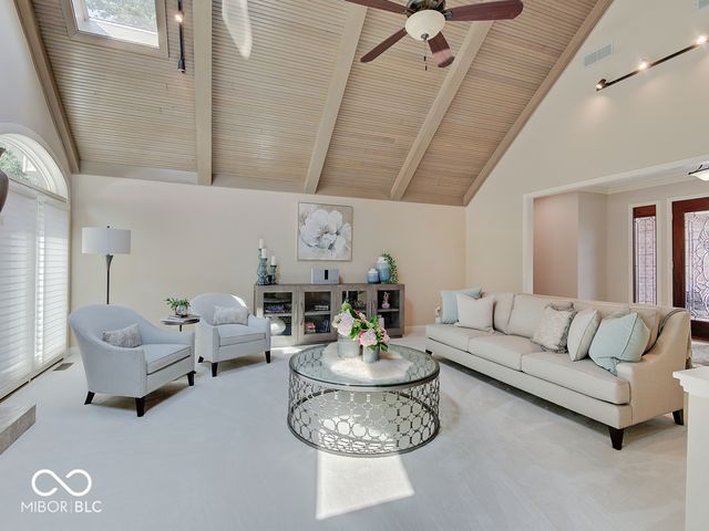 8613 Seaward Lane, Indianapolis, IN 46256