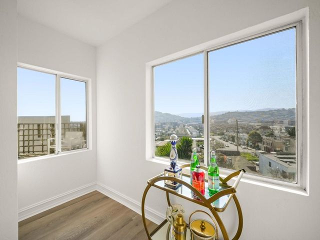 318 Topeka Avenue, San Francisco, CA 94124