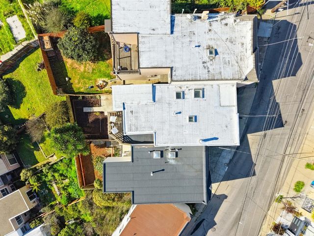 318 Topeka Avenue, San Francisco, CA 94124