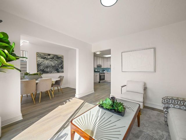 318 Topeka Avenue, San Francisco, CA 94124