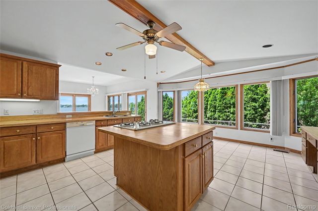 7351 Locklin, West Bloomfield Charter Township, MI 48324