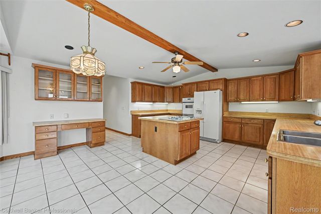 7351 Locklin, West Bloomfield Charter Township, MI 48324